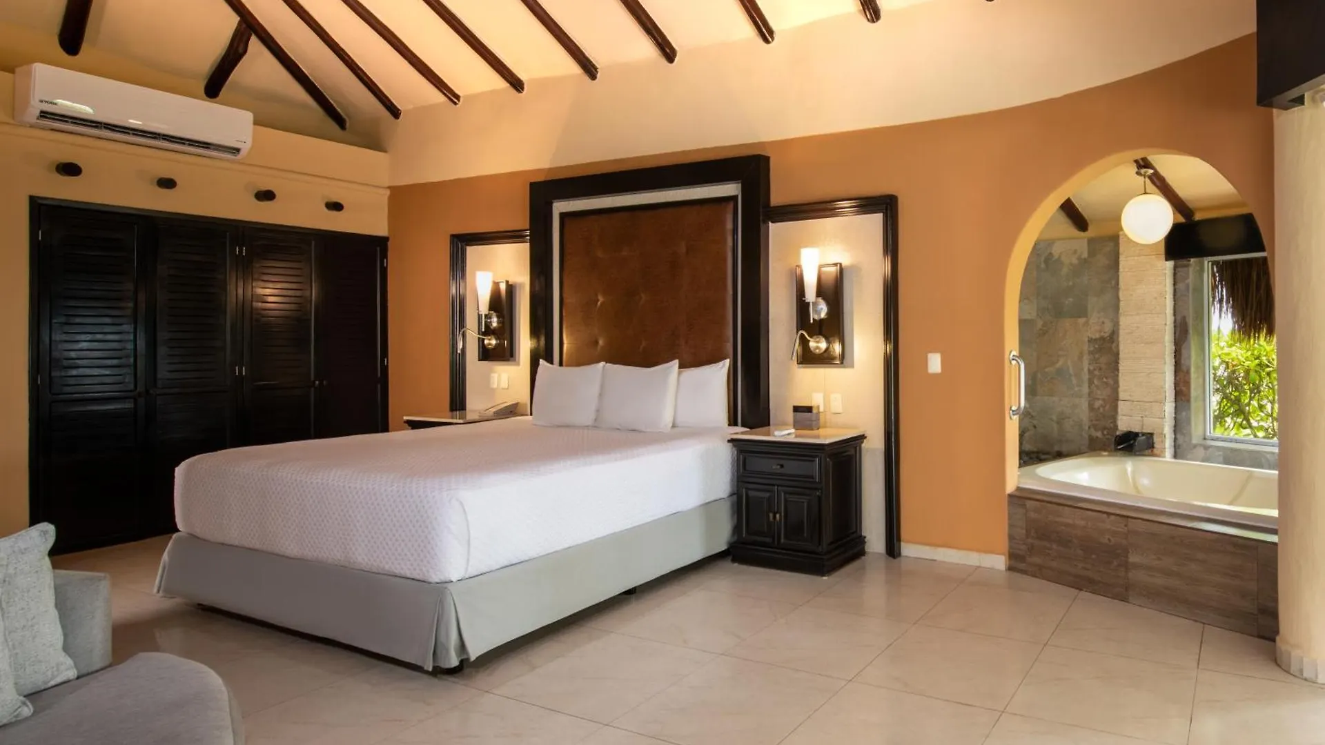 El Dorado Casitas Royale Catamaran, Cenote & More Inclusive (Adults Only) Puerto Morelos